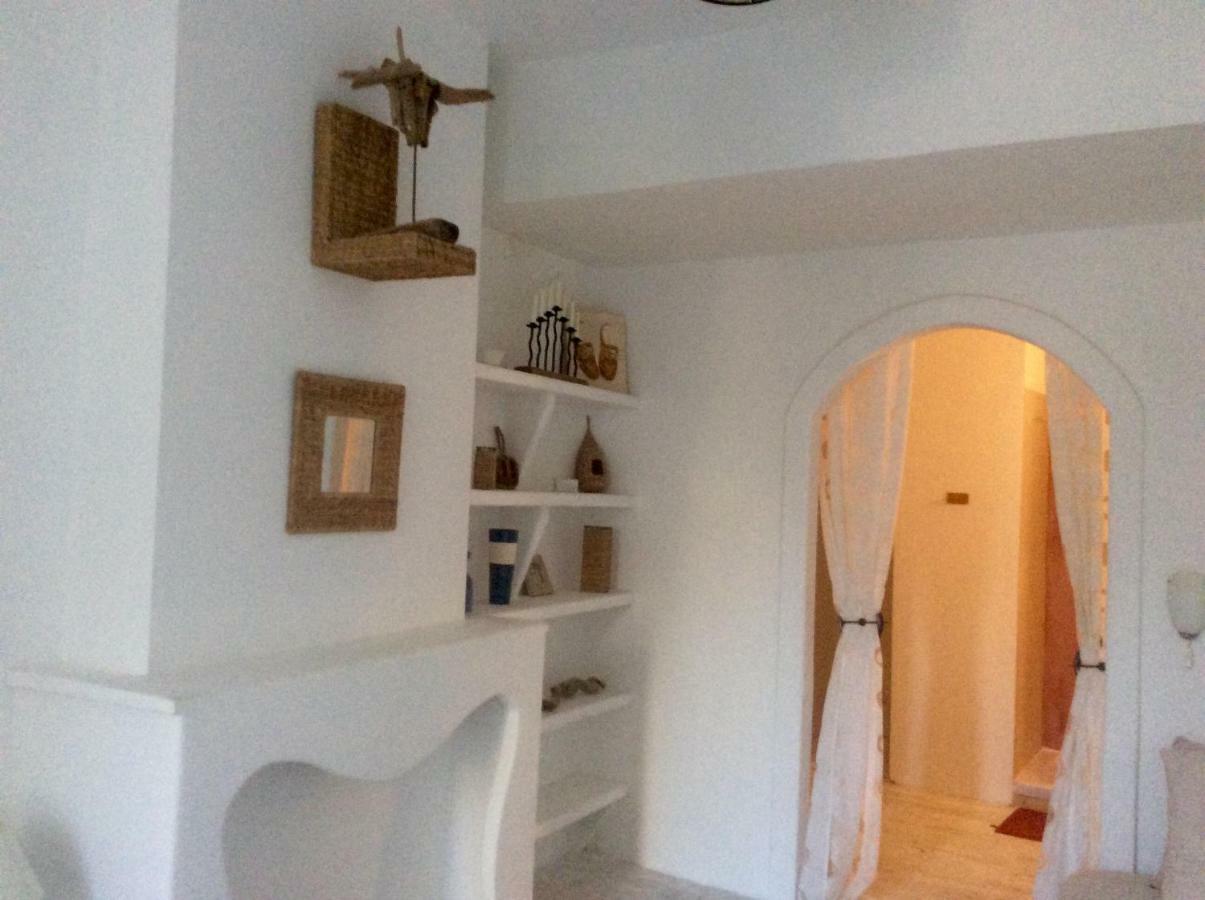 グリュイッサン La Planque Bed & Breakfast エクステリア 写真